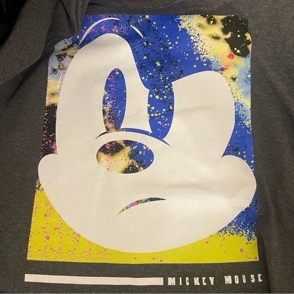 Disney Collection by Neff XXL Shirt - Picture 2 of 5